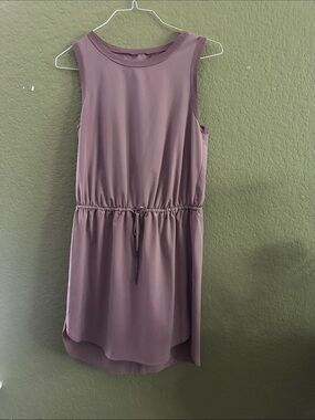 Athleta Sleeveless Drawstring Waist Dress in Mauve